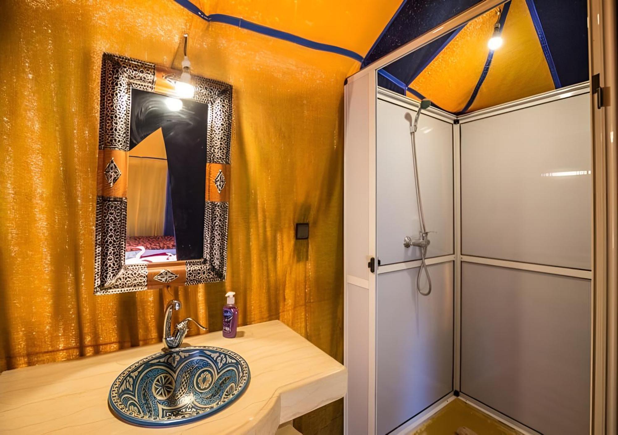Merzouga Lovely Luxury Camp ภายนอก รูปภาพ