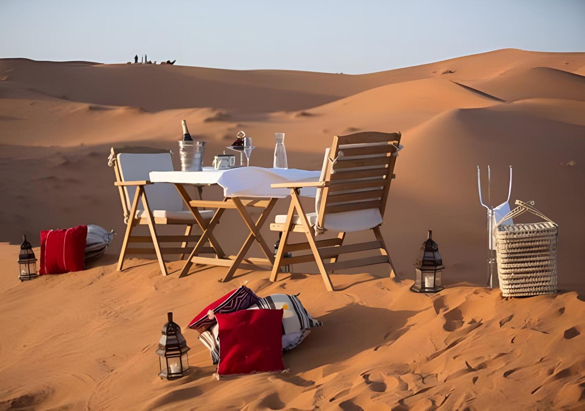 Merzouga Lovely Luxury Camp ภายนอก รูปภาพ