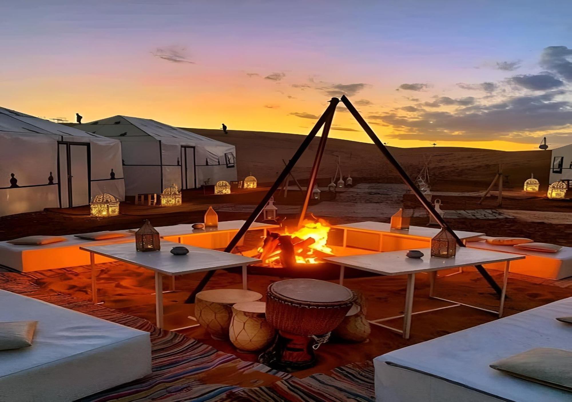 Merzouga Lovely Luxury Camp ภายนอก รูปภาพ