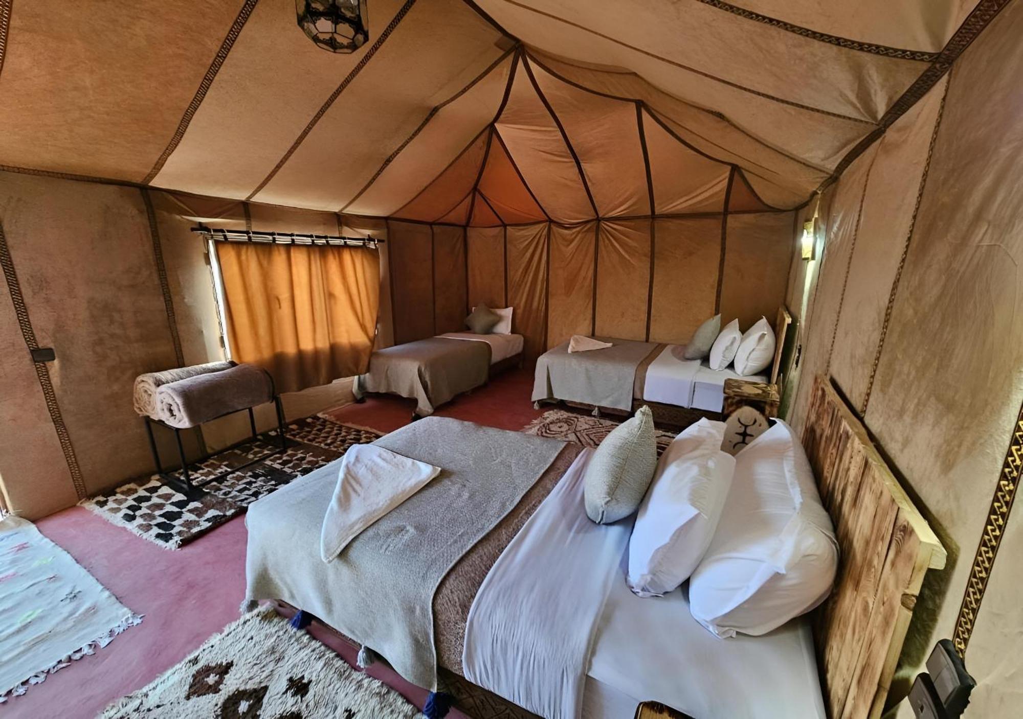 Merzouga Lovely Luxury Camp ภายนอก รูปภาพ