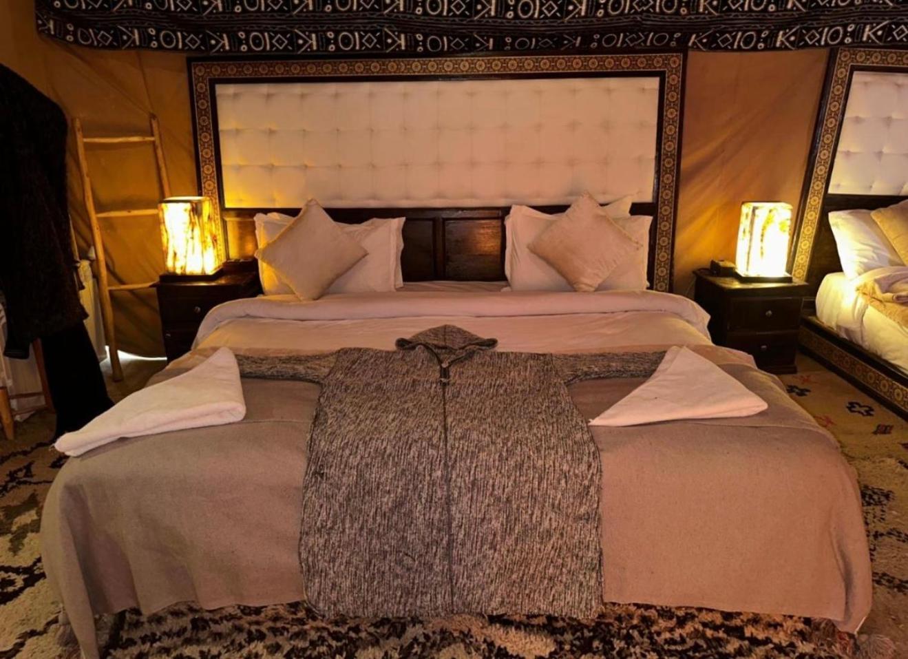 Merzouga Lovely Luxury Camp ภายนอก รูปภาพ