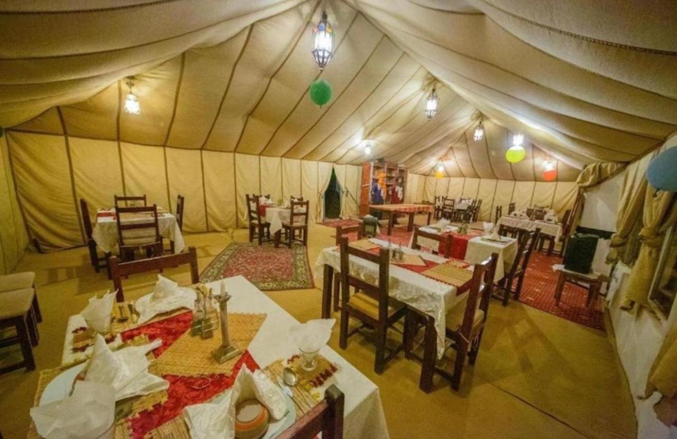 Merzouga Lovely Luxury Camp ภายนอก รูปภาพ